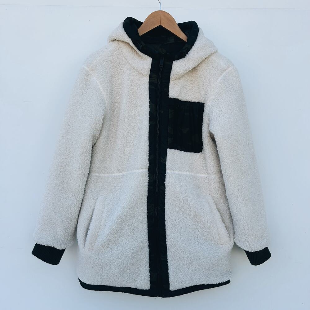 Sanctuary Women’s Reversible Midweight Camo Sherpa Jacket Full Zip XS Small